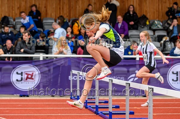 ComMast25-919834 - Track Female Set One