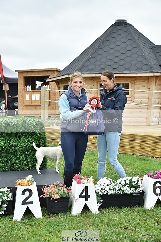 240831A-141844-03808 - 90 Presentations