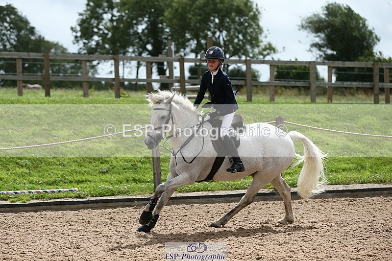 230715A-110844-00598 - Cls 34 Springboard 128cm & 138cm