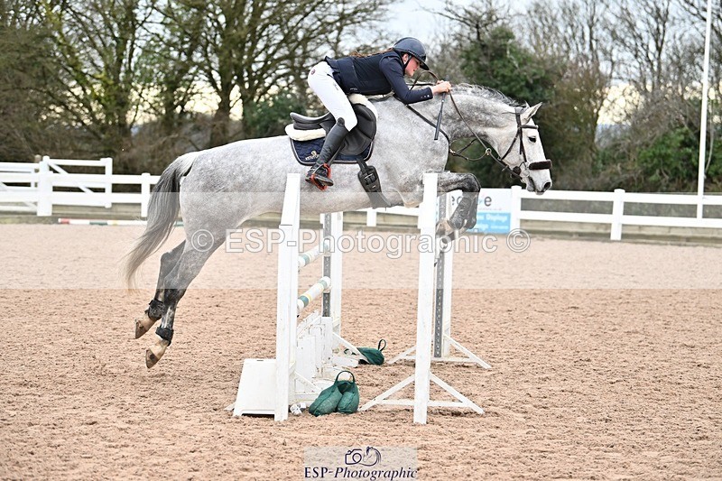 250112-114524-01134 - Cls 19 Snr 1.05m Open