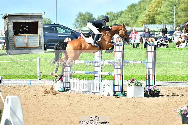 230811A-155217-06000 - Cls 24 Nat 1.30m Open