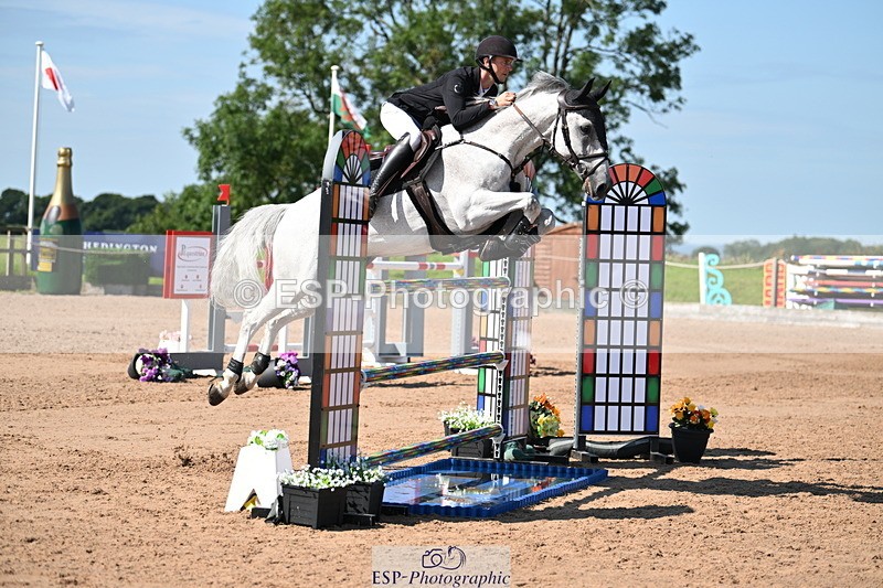 240718A-101958-04467 - Cls 1, 3 Star Small Tour 1.35m