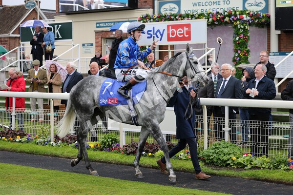 yr11052022r1-10 - Race 1 1.50pm Sky Bet Race to the Ebor Jorvik Stakes