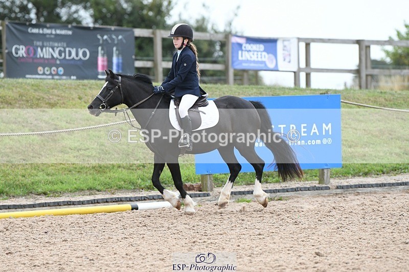 250807-101153-00088 - 60cms Round 1