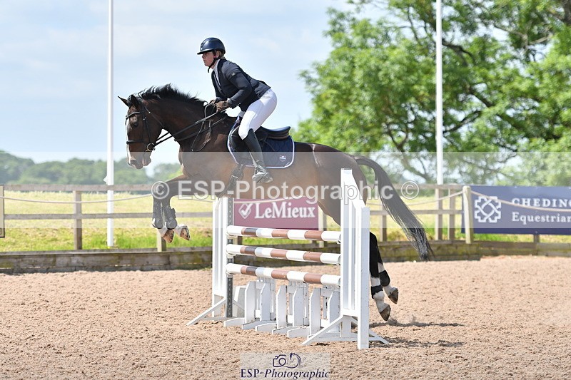 240609A-113039-04596 - Cls 17 Snr 1.05m Open