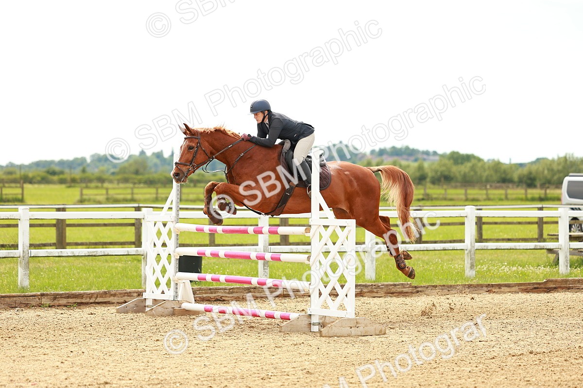 SBM_002217 - Class 4 - Senior Newcomers - 1.10m