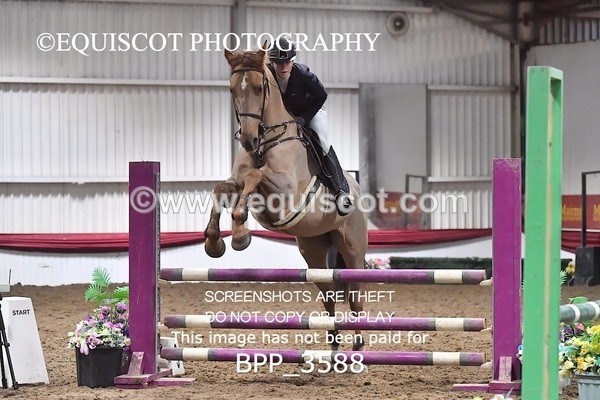 BPP_3588 - SUN CLASS 19 SENIOR  0.85m Amateur Championship Qualifier