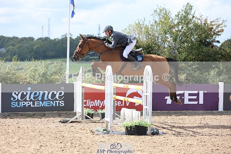 250913-145954-07425 - Cls 26 1.10m Amateur Quali