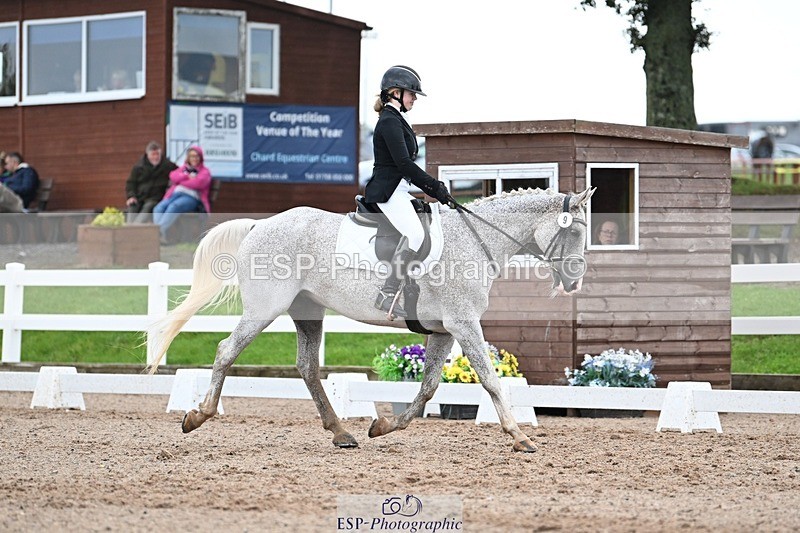 250907-125528-08482 - 009-Terri.EllawayTagula.Passion