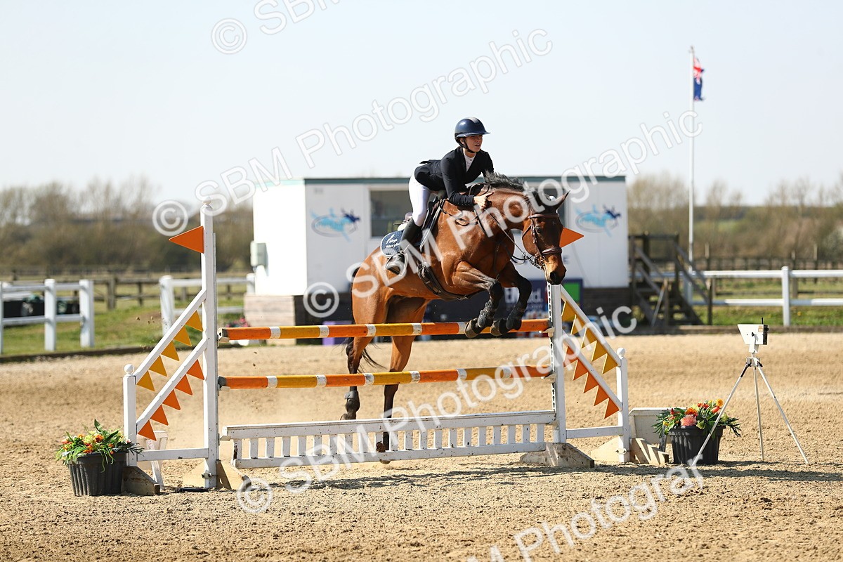 SBM_001037 - Class 4 - Senior Newcomers - 1.10m