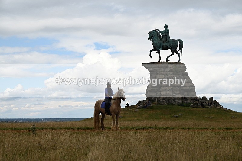 DSC_9559 - Time at Statue 15:11 to 15:58