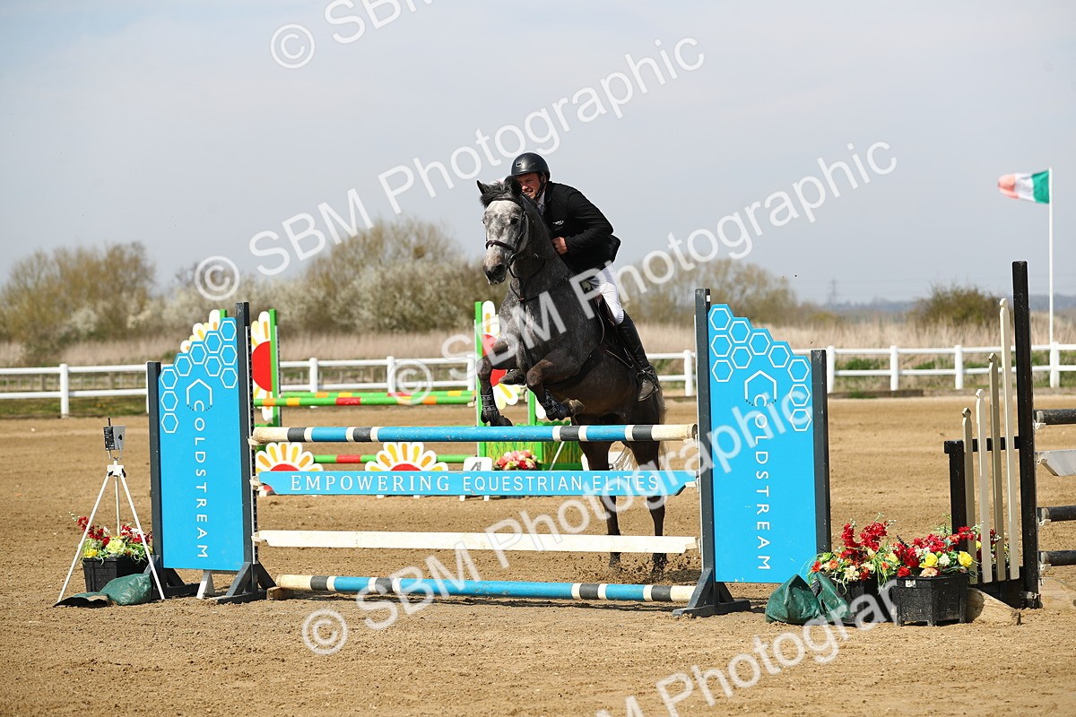 SBM_002477 - Class 10 - Senior Newcomers - 1.10m