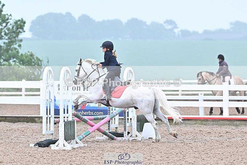 250527-155026-00094 - Clear Round and60cm