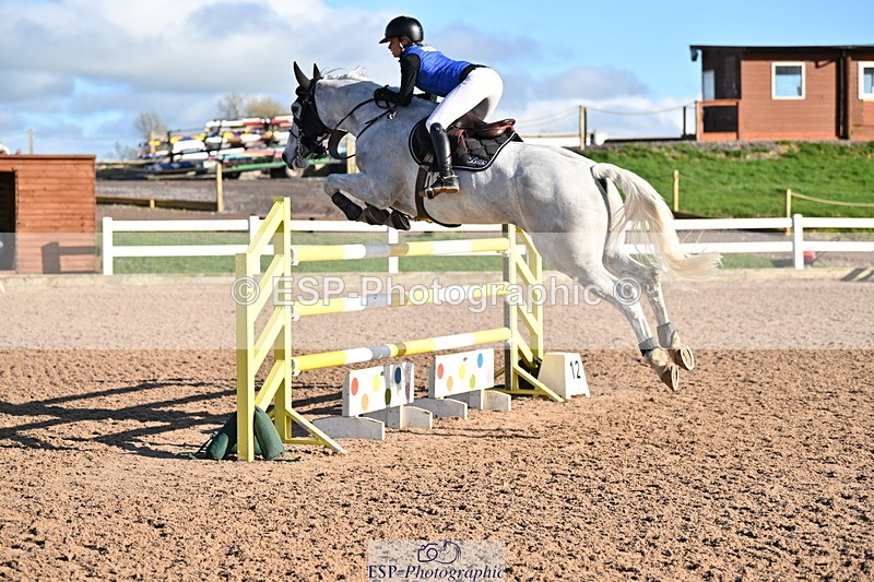 240224A-150603-04062 - Cls 15 Foxhunter and 1.20m Open