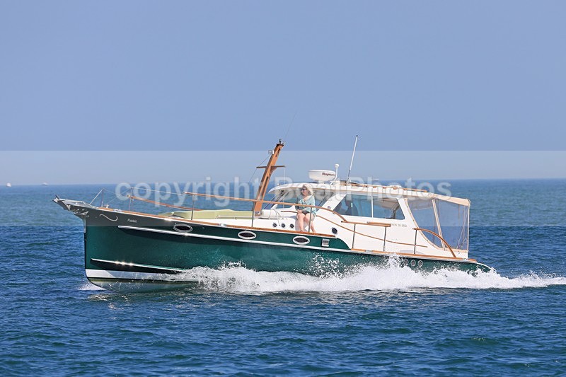 170618 RABBIT - SHANNON 38 1Y3A6518 - Motorboats - Hardtop