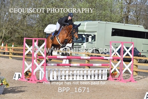 BPP_1671 - CLASS 18 SUN Senior Newcomers/ 1.10m Open