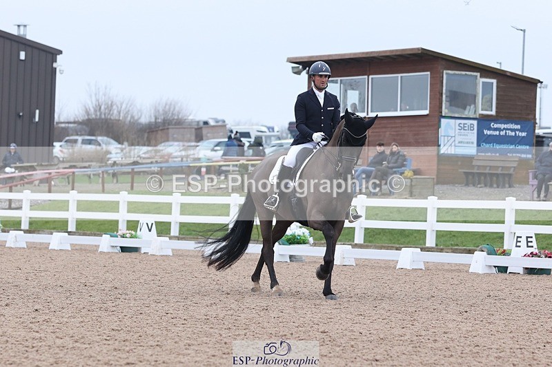 250216-133121-05860 - 127-Jezz.Palmer-Toddington.Debut