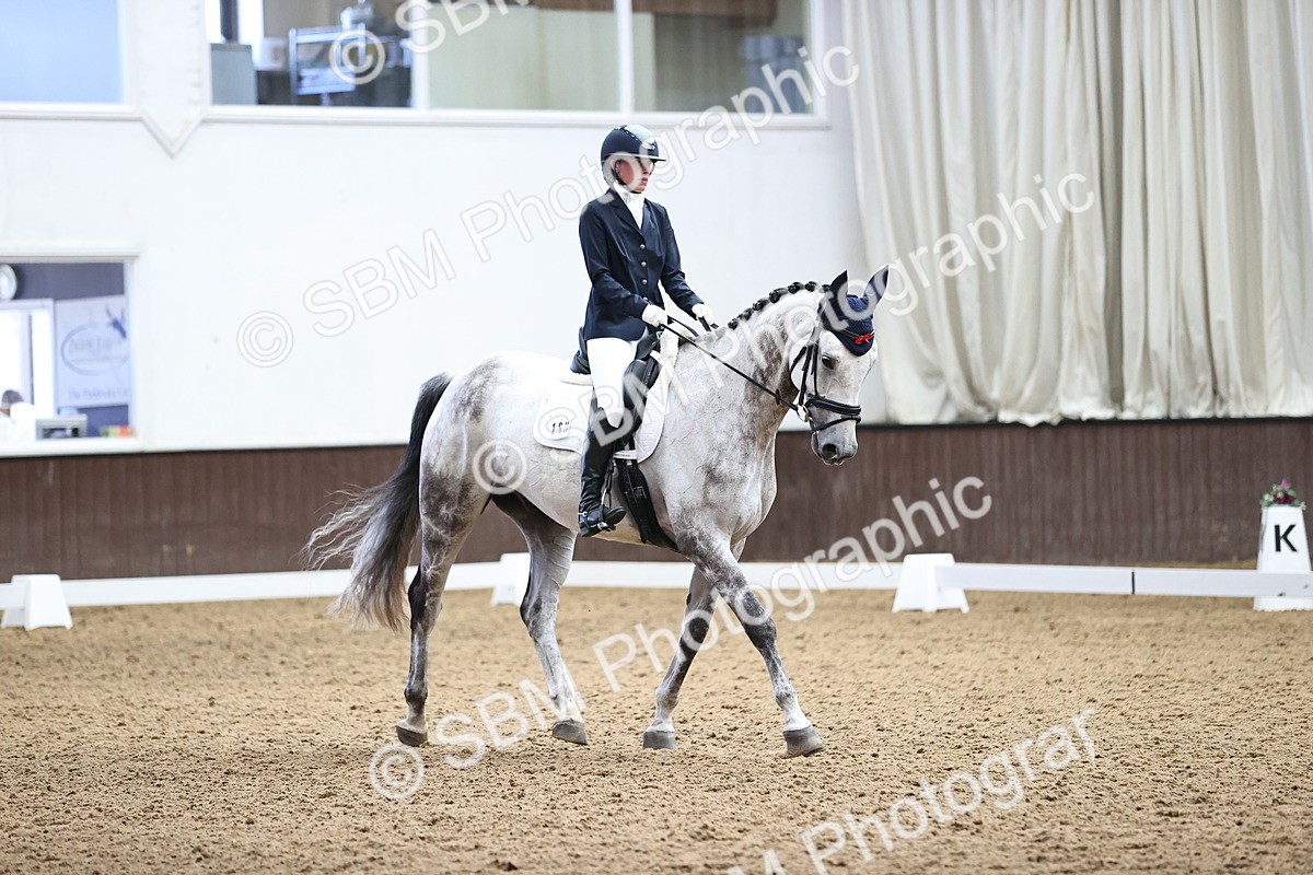 SBM_000976 - Novice 4 Warm Up