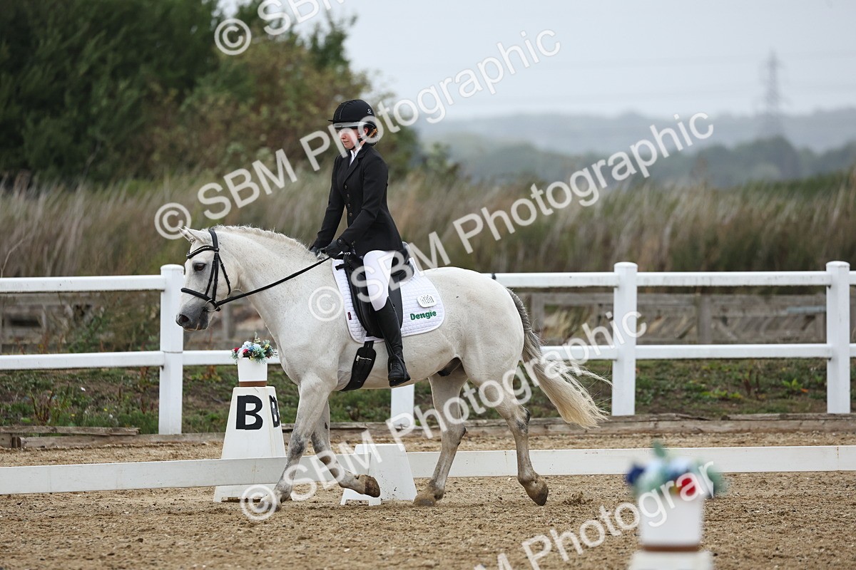SBM_004342 - Class 8 - Novice 3 Champs