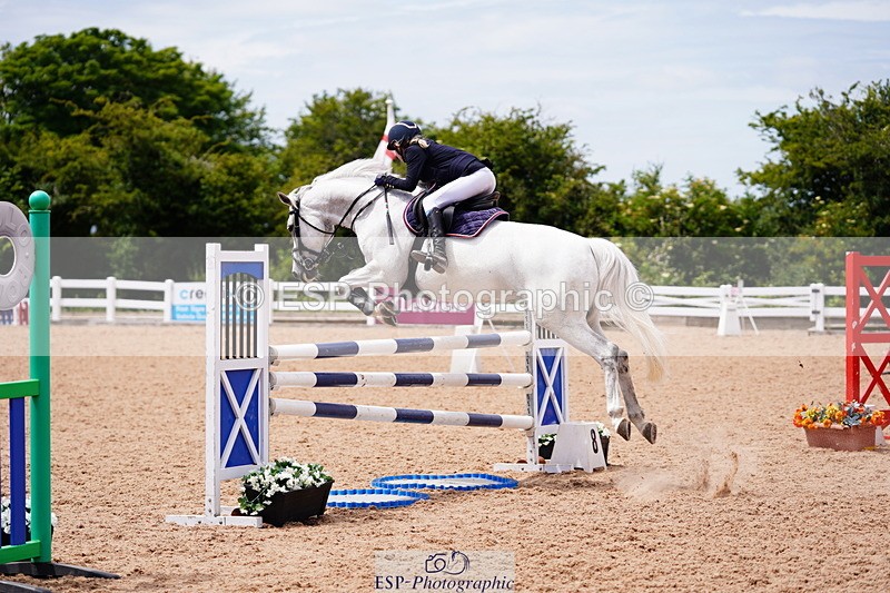 240629A-124828-05450 - Cls 18 Newcomers and 1m Open