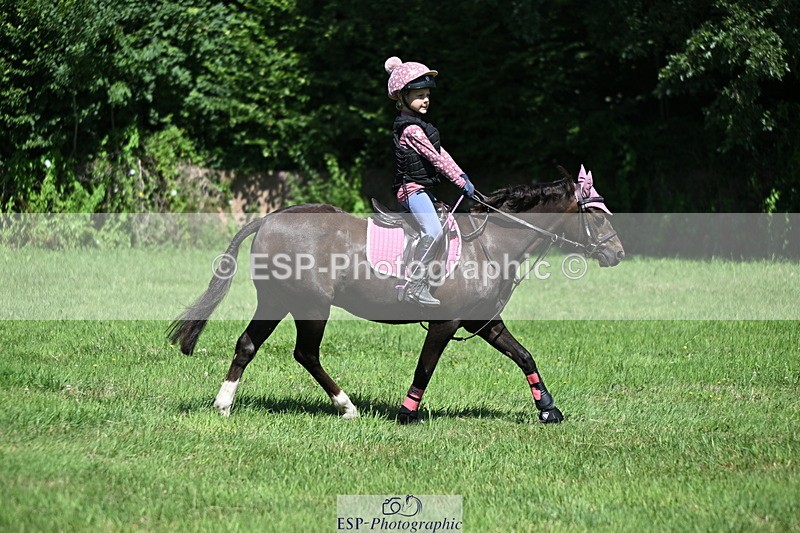 240729B-141708-02692 - Abbie's Group XC