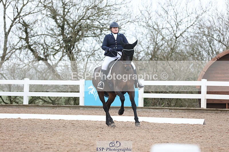 240121A-120912-01404 - Cls 12 Music Medium