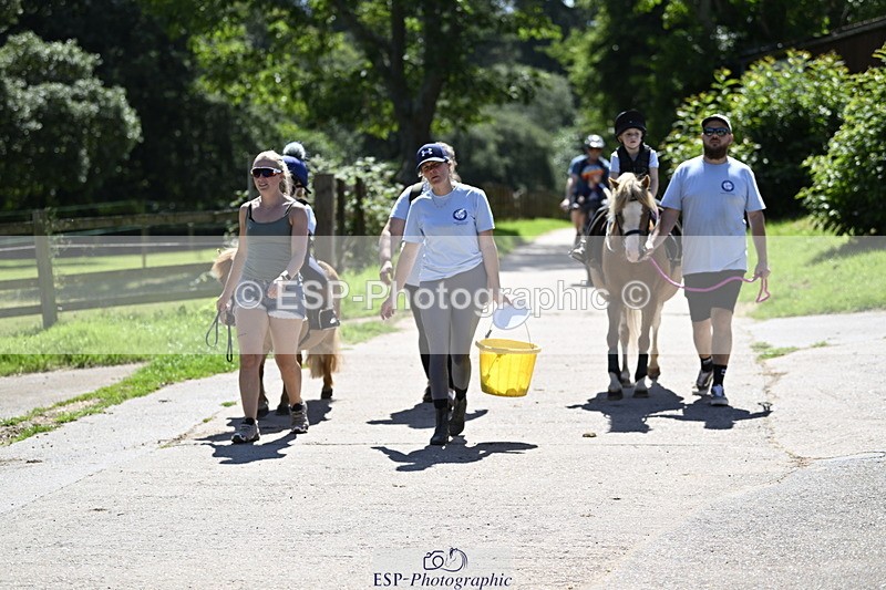 240728B-141856-00509 - Theo and Gemma's Groups Indoor