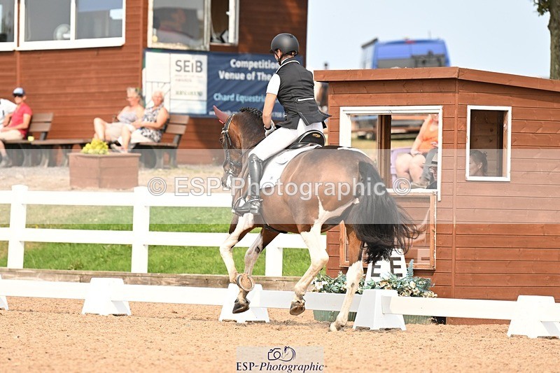 250816-154107-06226 - 123-Lorraine.MorrisLissyegan.Coloured.Lady