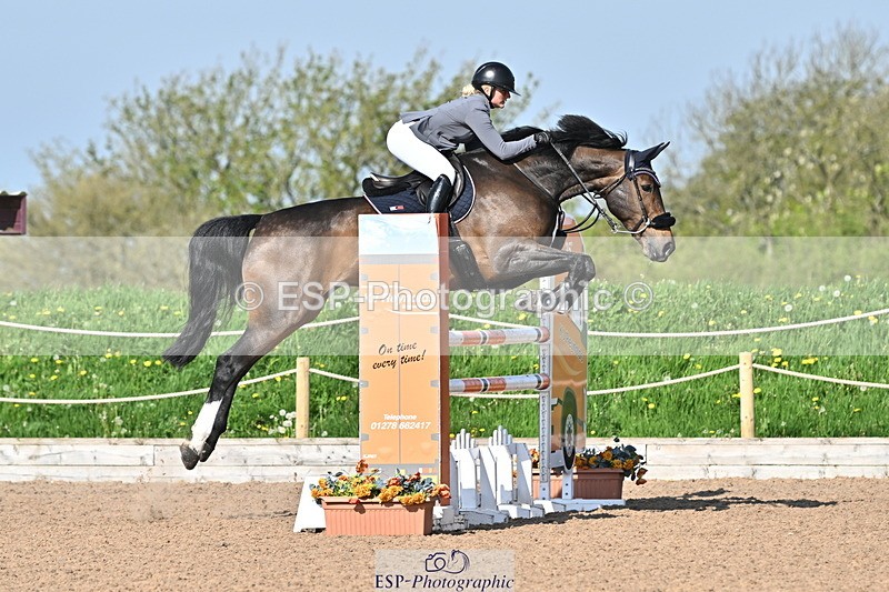 240509A-092212-00532 - Cls 8 Foxhunter