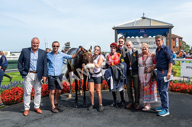 130825-Race 1-Arduis Invicta-8341 - Race 1