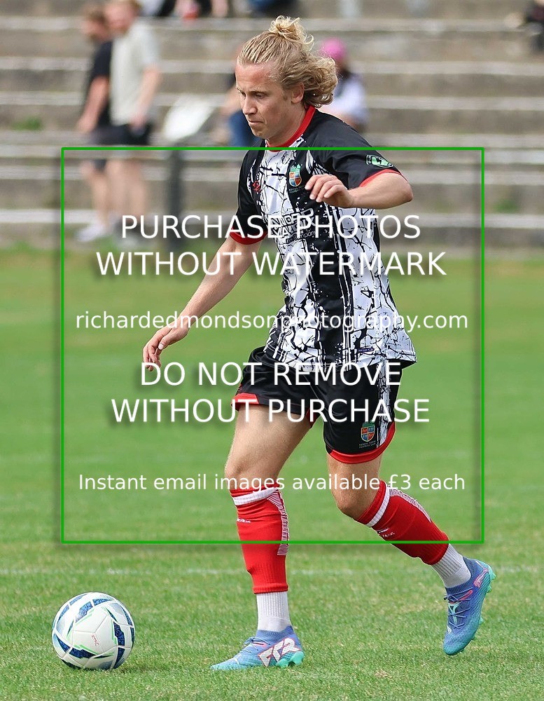 533A5526 - Kendal Town vs Steeton (15/8/26)