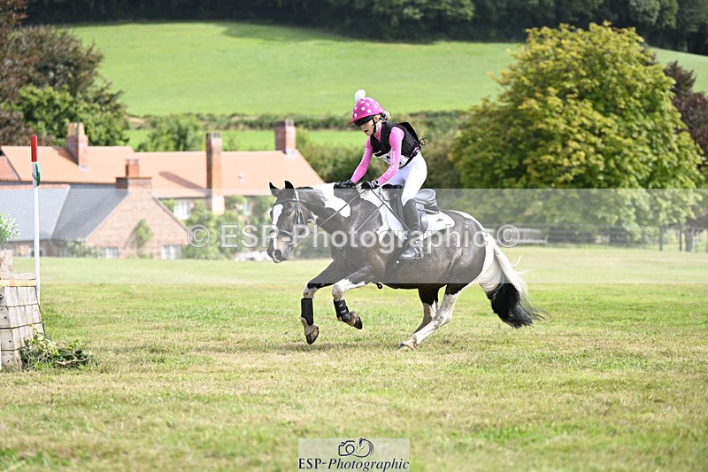 240825X-104322-31420 - 70cm XC 10.00 to 11.00