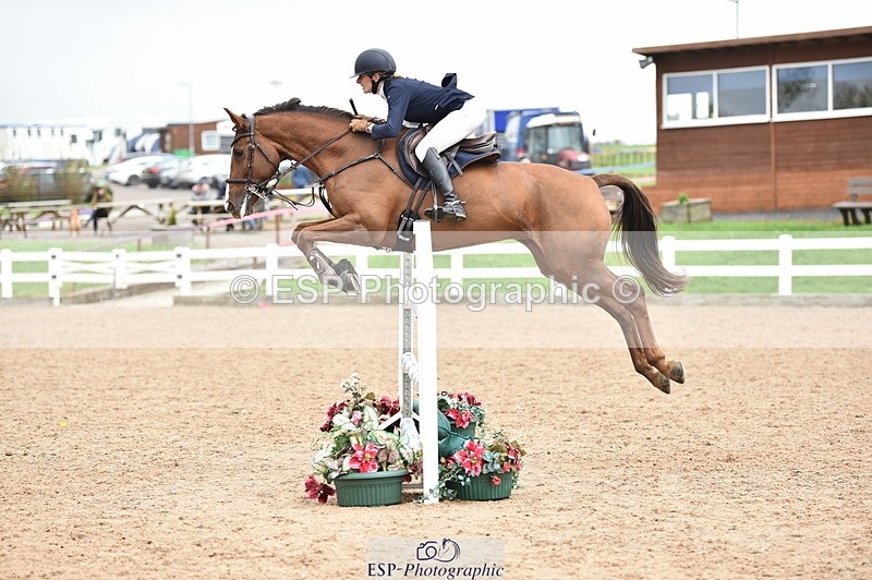 231013A-132442-01800 - Cls 3 1.05m Amateur Quali