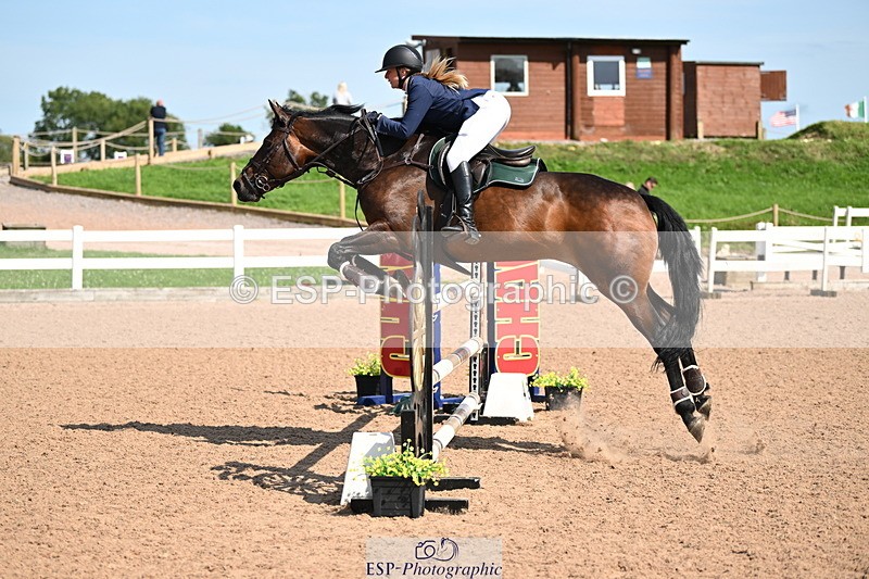 240726A-162045-02550 - Cls 12 1.10m Amateur Qualifer