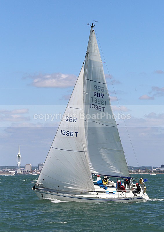 130601 GBR1396T WT7A0462 - ROUND THE ISLAND RACE - 1st June 2013