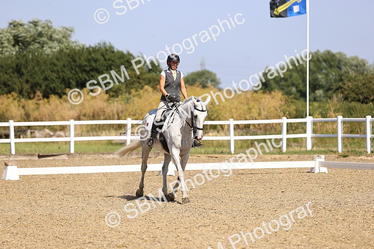 SBM_009288 - Novice 5 - 9.50-10.53