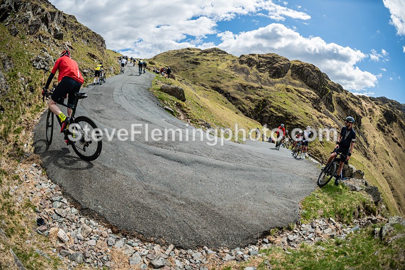 125457 - Hardknott Hairpin 12.00 - 13.00