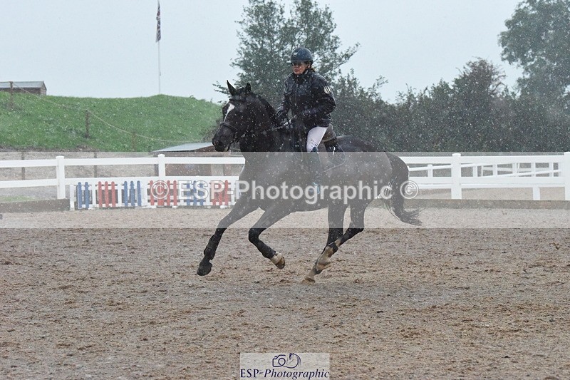 230917A-104224-06308 - Cls 33 British Novice & 90cm Open