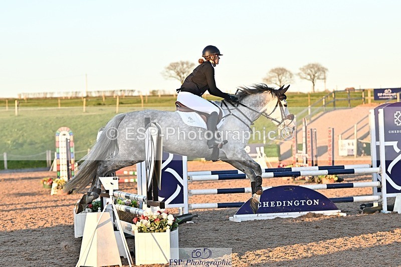 250401-191613-00948 - 90cm Classes