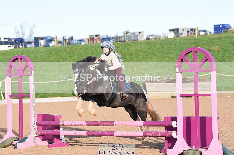 231202A-124142-01517 - Pairs