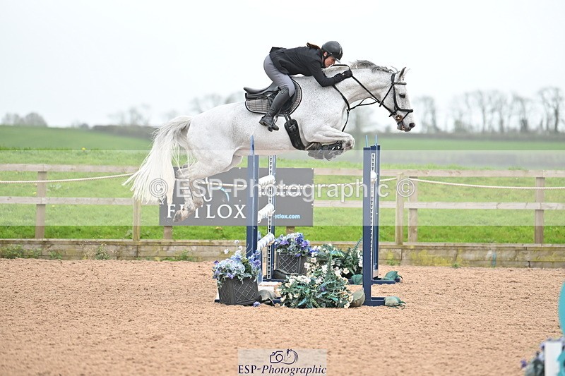 240405A-151201-02223 - Cls 6 National 1.40m Open