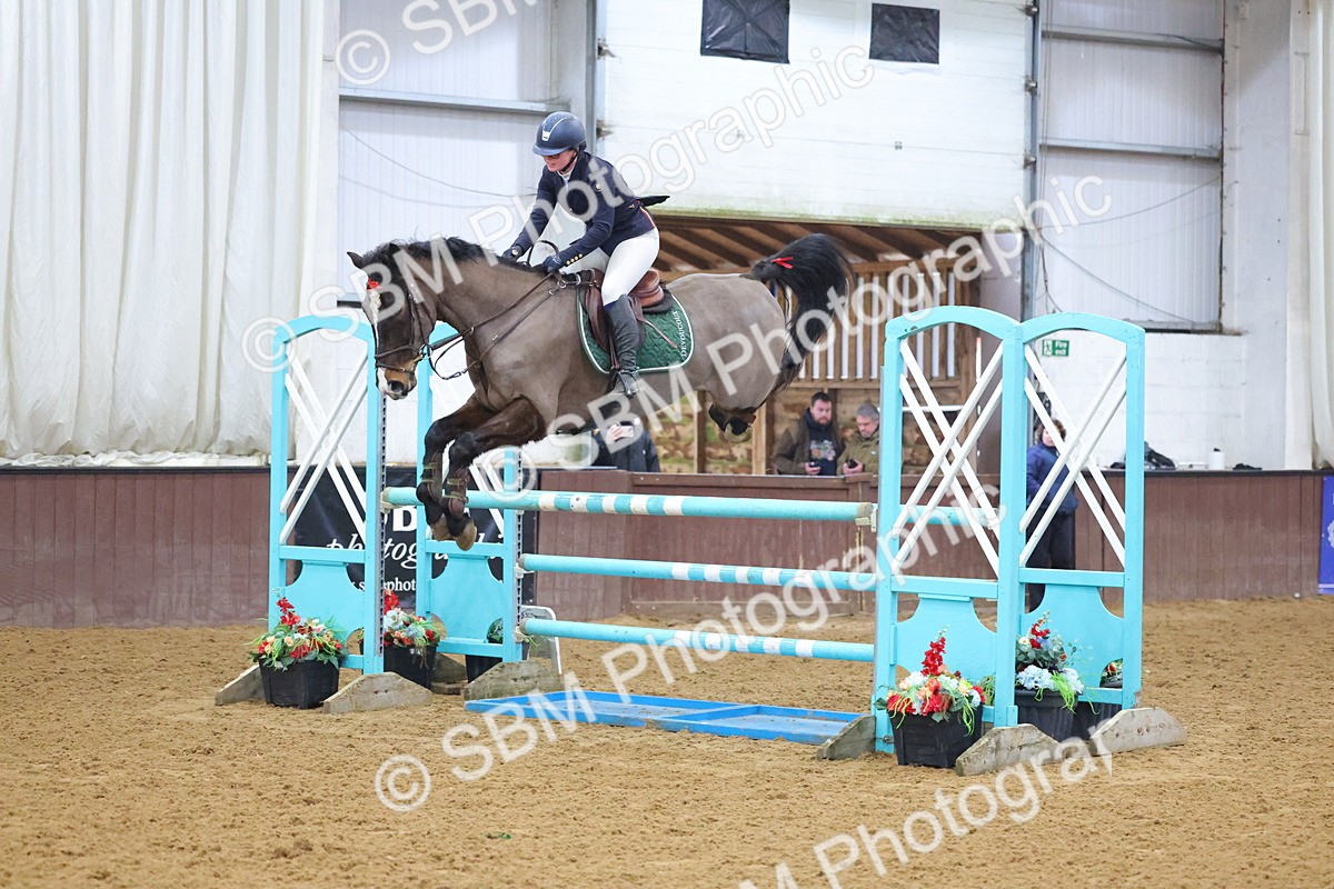 SBM_001942 - Class 15 - Senior Newcomers - First Round (1.10m)