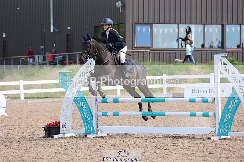 240629A-105633-04327 - Cls 17 Discovery and 90cm Open