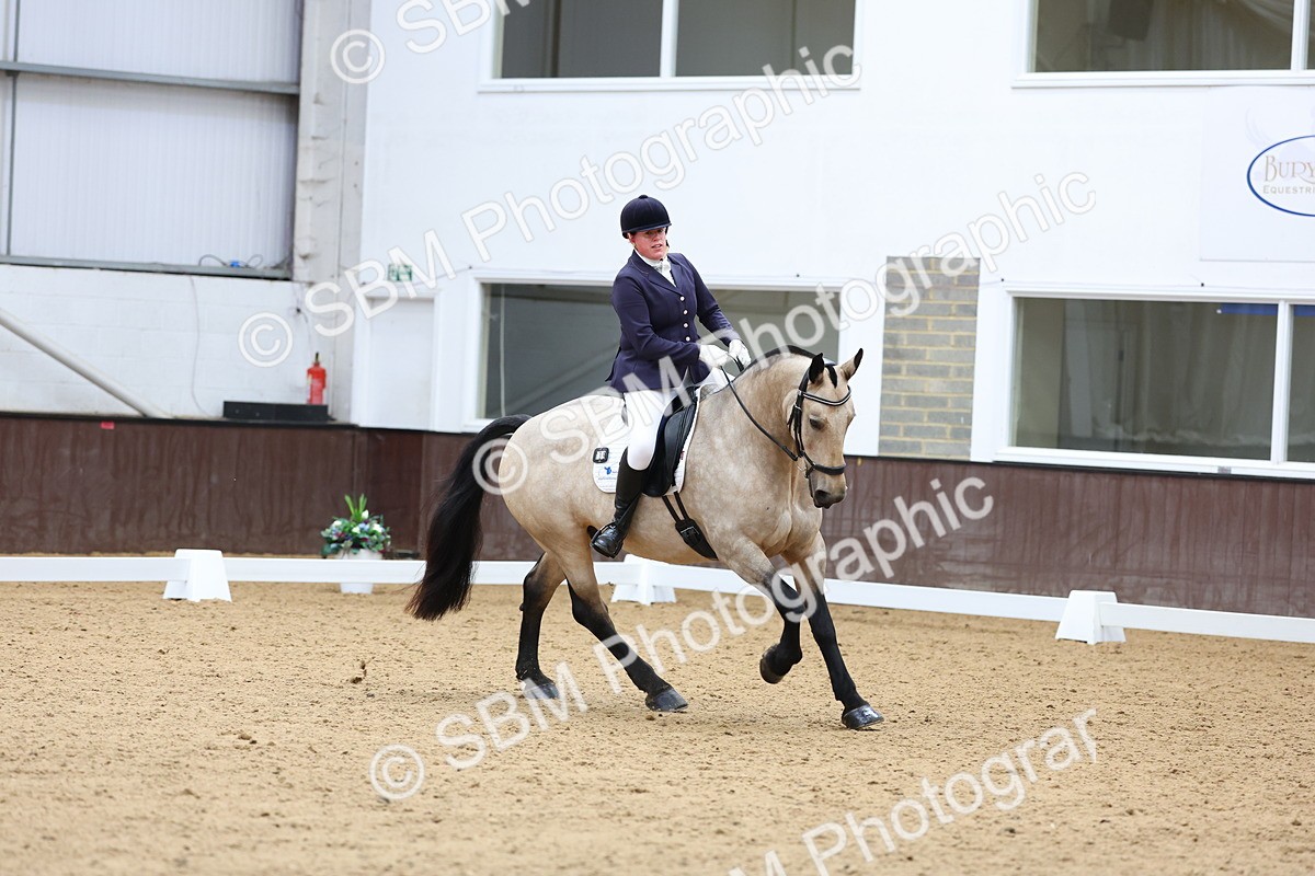 SBM_017145 - Class 16 - Novice FSM - 13.02-13.58