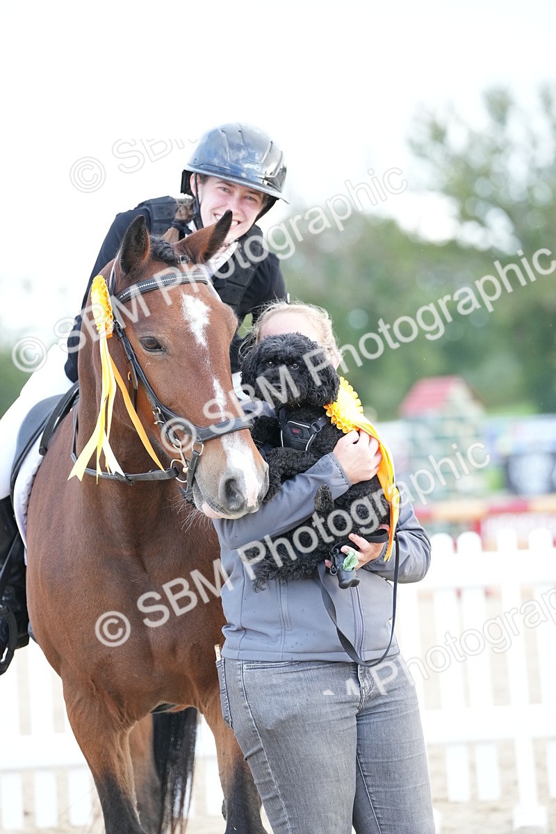 SBM_29204 - J43 - Horse & Hound Open 50cm