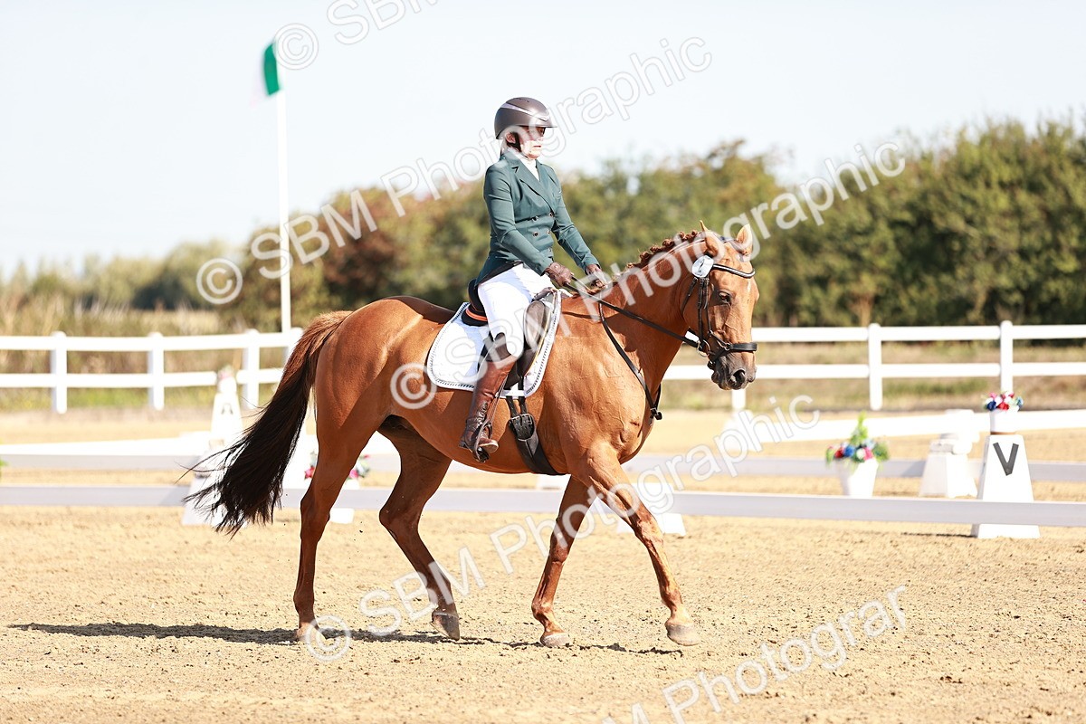 SBM_004392 - Class 12 - Novice 5 - 9.07-10.10