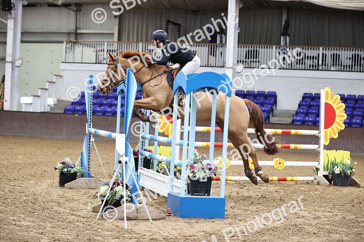 SBM_005423 - Class 17 - Senior Newcomers 1.10m