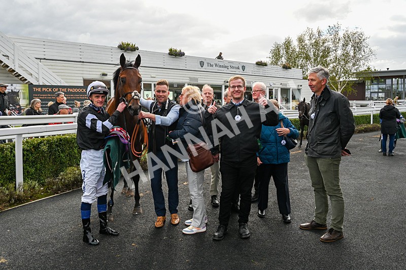 021024-Race 3-Kirkdale-6506 - Race 3