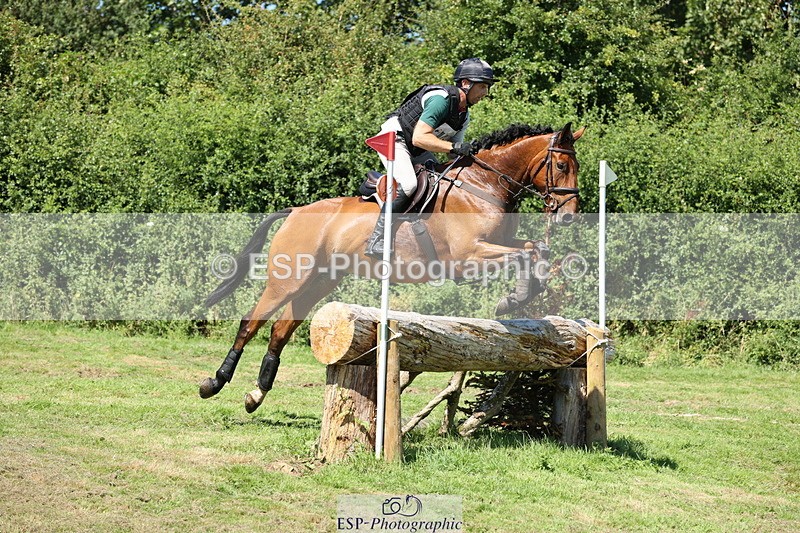 240811A-143237-04701 - 162-