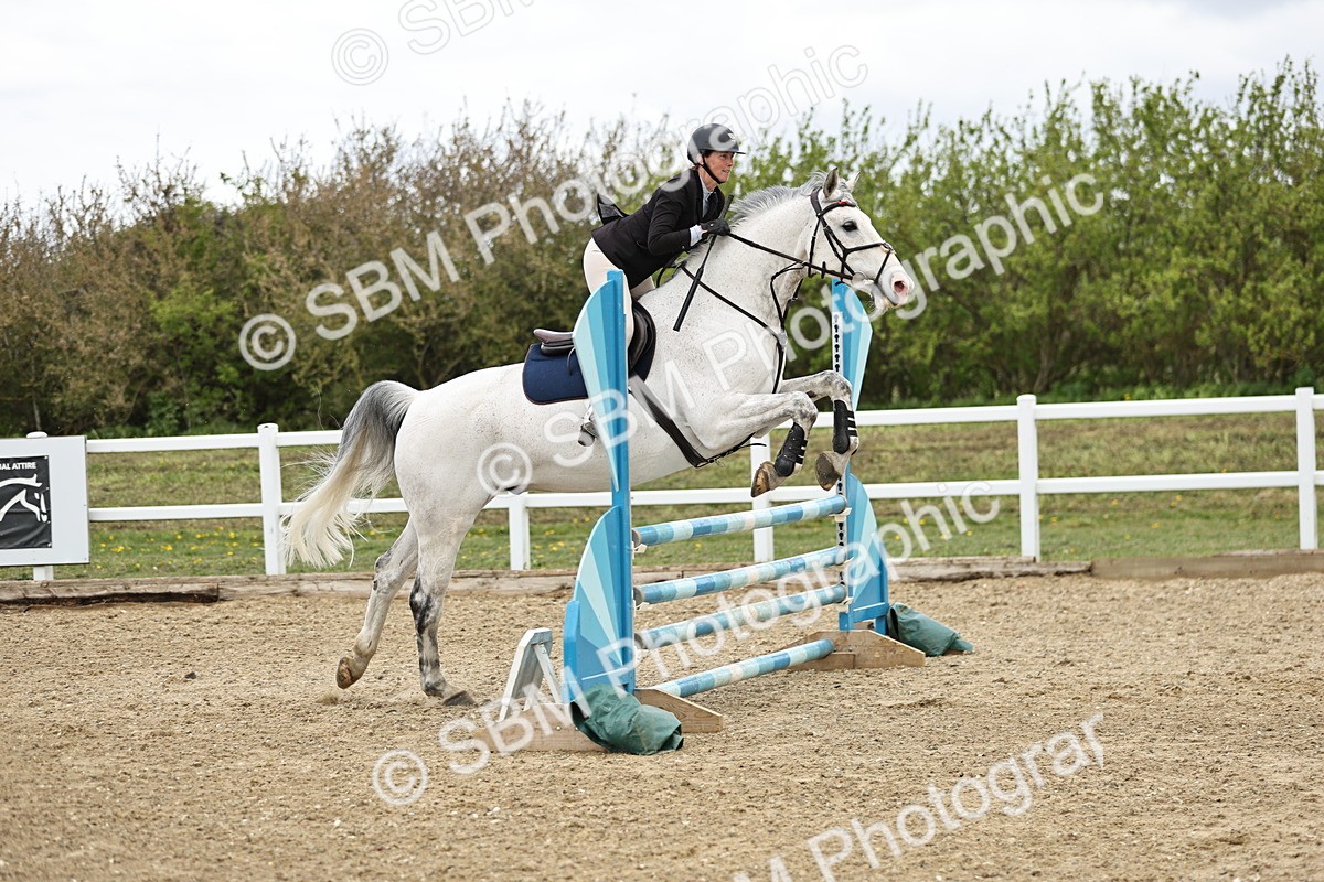 SBM_000493 - Class 2 - Senior British Novice - 90cm
